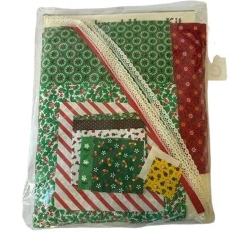 A Patchwork Kit by Yours Truly Red GIngerbread House 1980 #2529 Vintage Crafting